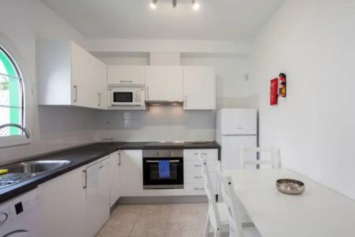 Corralejo Beachside Villa Eter With Private Pool, Bbq & Fast Wifi 0*,  Spain